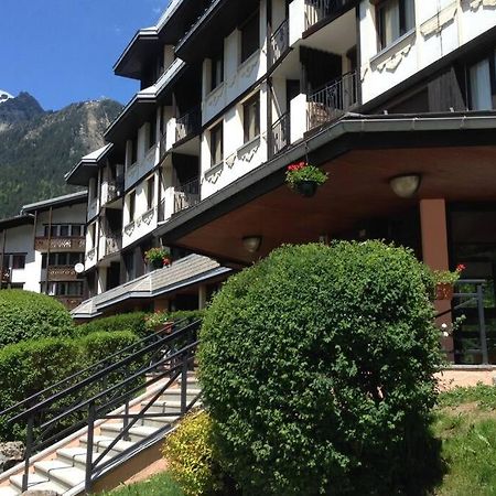 Au Coeur De Chamonix, Un Ecrin De Verdure Appartement Buitenkant foto
