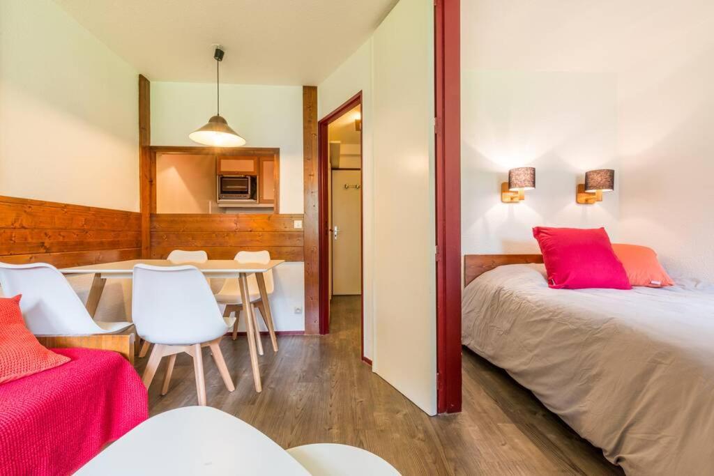 Au Coeur De Chamonix, Un Ecrin De Verdure Appartement Buitenkant foto